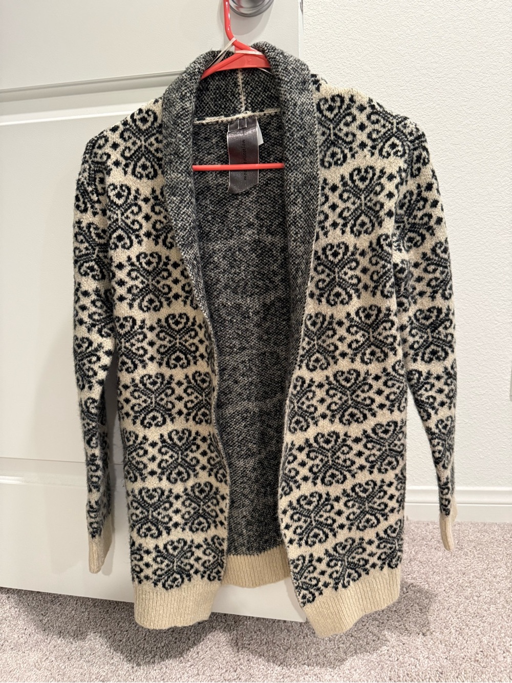 Moon Collection Black & Cream Paisley Pattern Knit Open Cardigan, Size Small.
